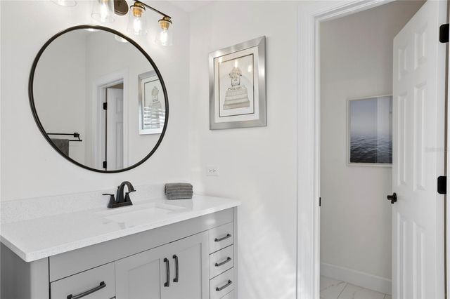 904 HARBOUR BAY DRIVE, Tampa, FL 33602