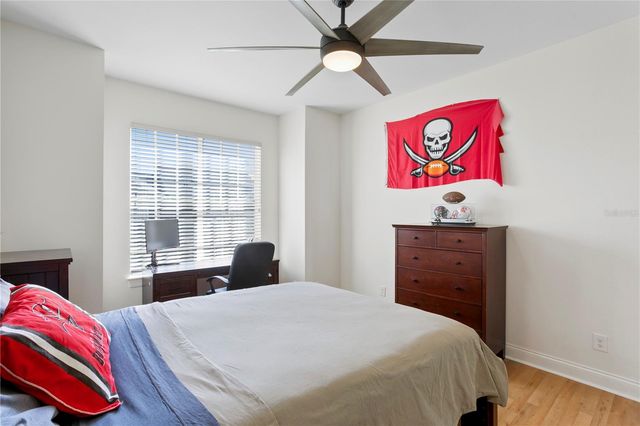 904 HARBOUR BAY DRIVE, Tampa, FL 33602