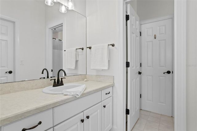 904 HARBOUR BAY DRIVE, Tampa, FL 33602