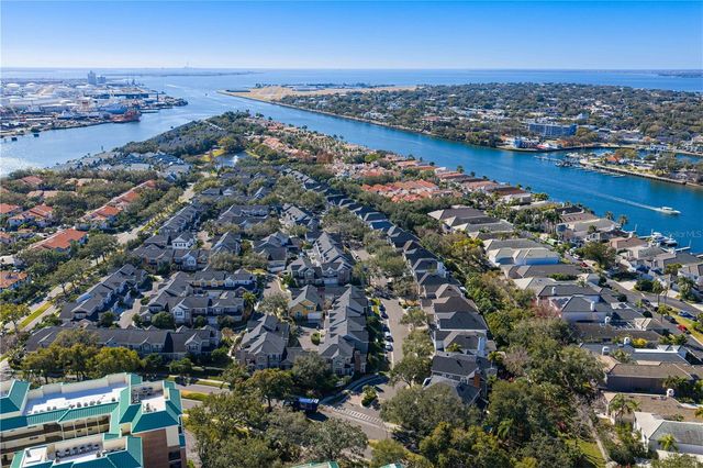 904 HARBOUR BAY DRIVE, Tampa, FL 33602