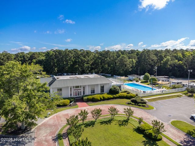 233 Derby Downs Drive, Sneads Ferry, NC 28460
