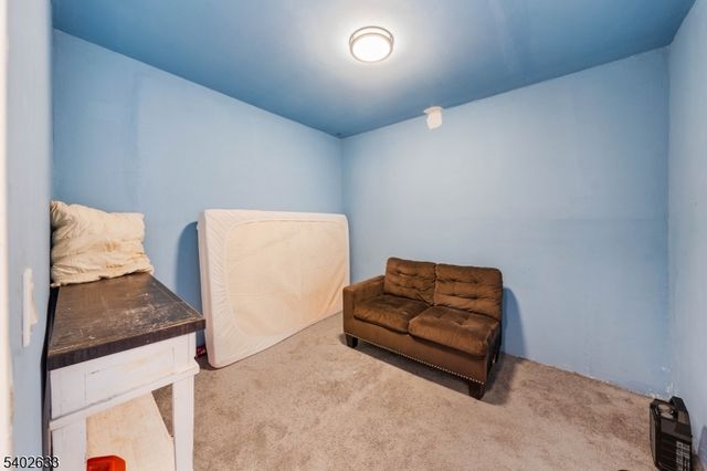 17 Dietrich St Hm, Little Ferry Boro, NJ 07643