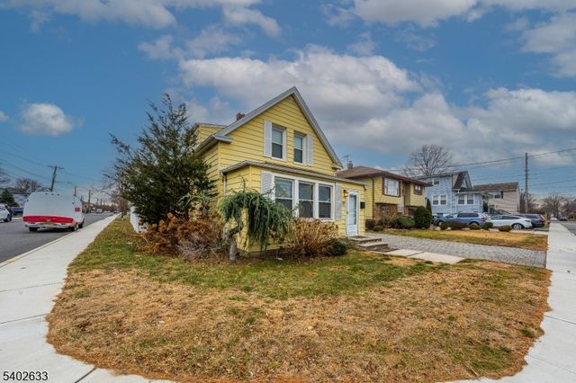 17 Dietrich St Hm, Little Ferry Boro, NJ 07643