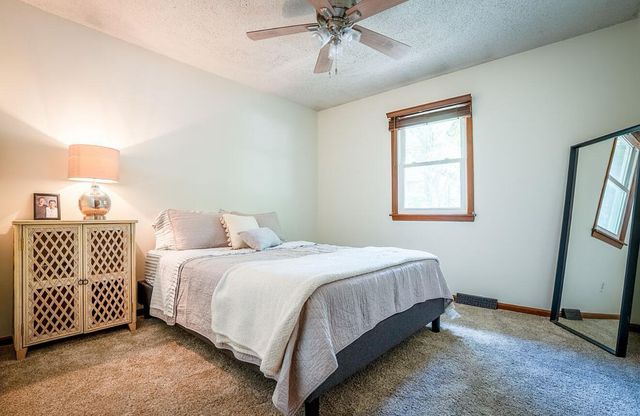 3211 KOHLER CIR, Columbia, MO 65203