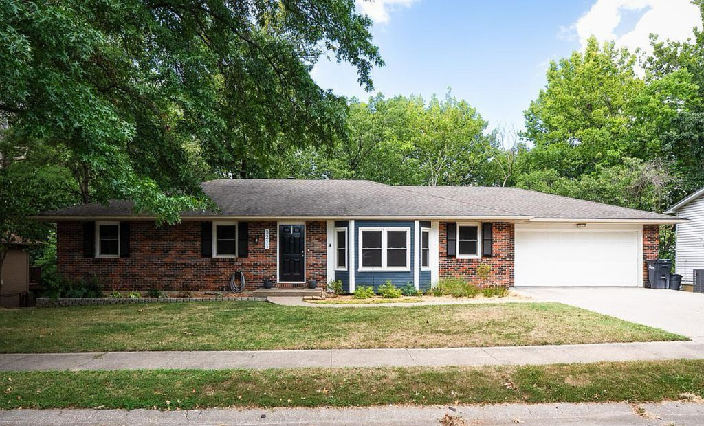 3211 KOHLER CIR, Columbia, MO 65203