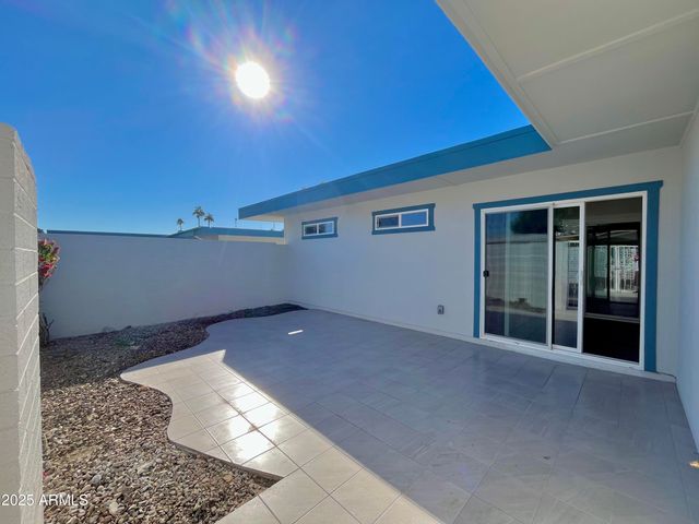 13629 N DEL WEBB Boulevard, Sun City, AZ 85351