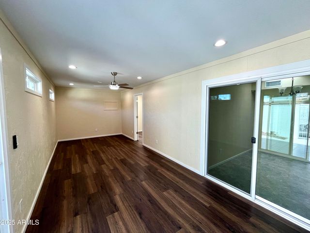 13629 N DEL WEBB Boulevard, Sun City, AZ 85351