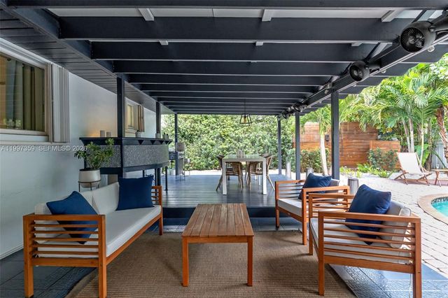 470 NW 88th Ter, El Portal, FL 33150