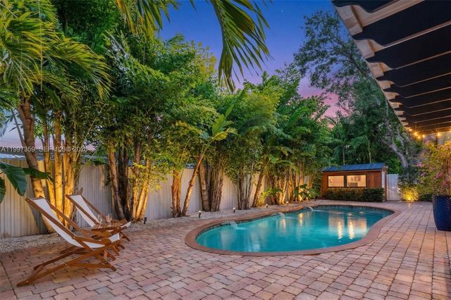 470 NW 88th Ter, El Portal, FL 33150