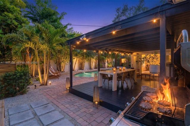 470 NW 88th Ter, El Portal, FL 33150