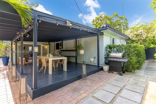 470 NW 88th Ter, El Portal, FL 33150