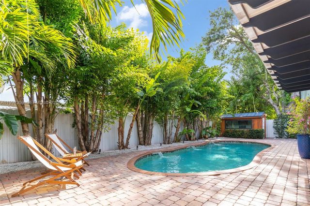 470 NW 88th Ter, El Portal, FL 33150