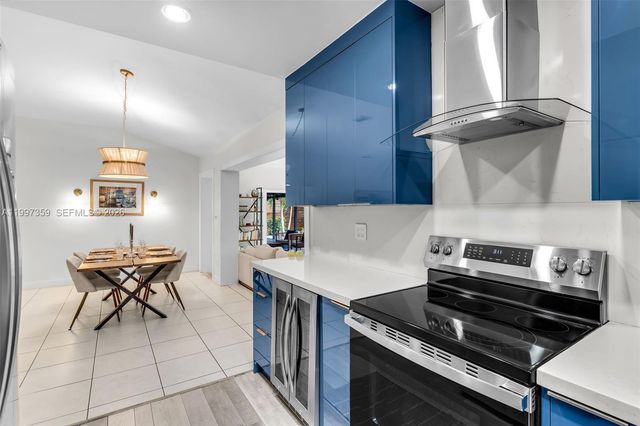 470 NW 88th Ter, El Portal, FL 33150