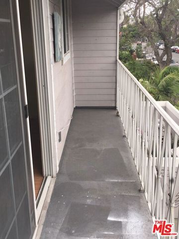 5822 HAROLD Way, Los Angeles, CA 90028