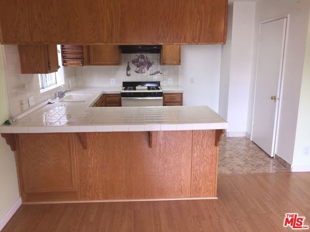 5822 HAROLD Way, Los Angeles, CA 90028