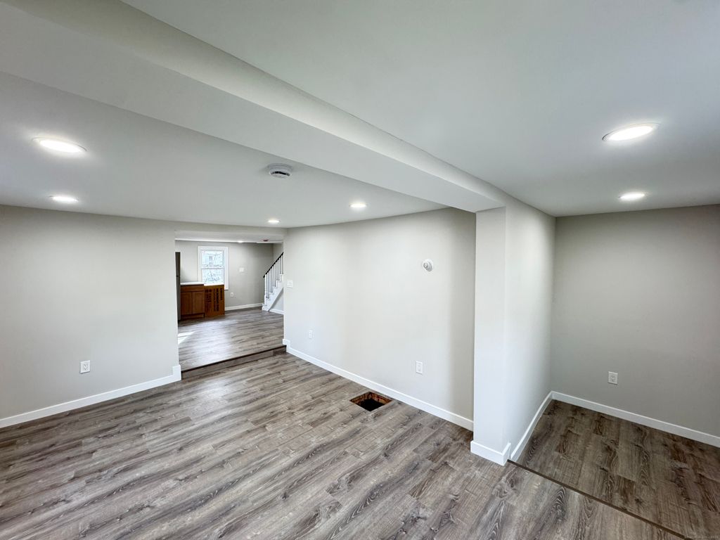 110 West Easton Street, Hamden, CT 06514