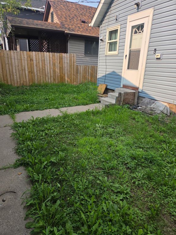 939 Earl Street, Saint Paul, MN 55106 — photo 2