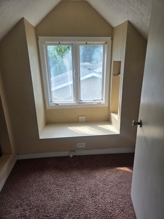 939 Earl Street, Saint Paul, MN 55106 — photo 5