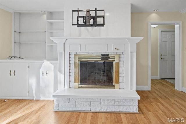 125 E Shore Drive, Belleville, IL 62221