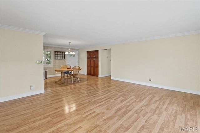 125 E Shore Drive, Belleville, IL 62221