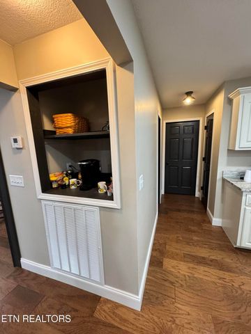 5519 S York Hwy, Grimsley, TN 38565