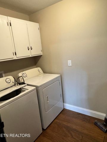 5519 S York Hwy, Grimsley, TN 38565