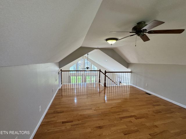 5519 S York Hwy, Grimsley, TN 38565