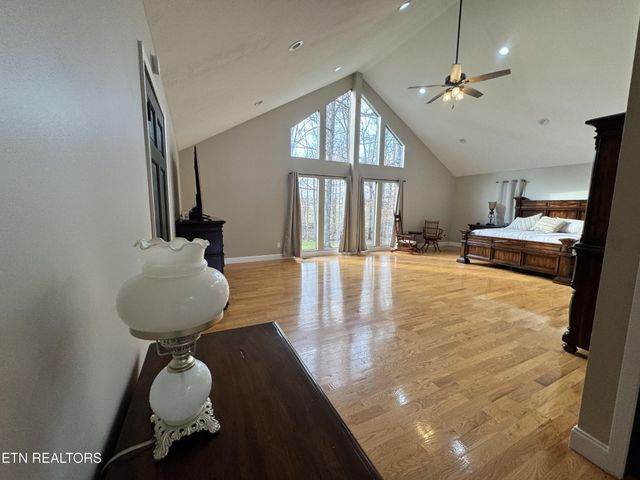 5519 S York Hwy, Grimsley, TN 38565