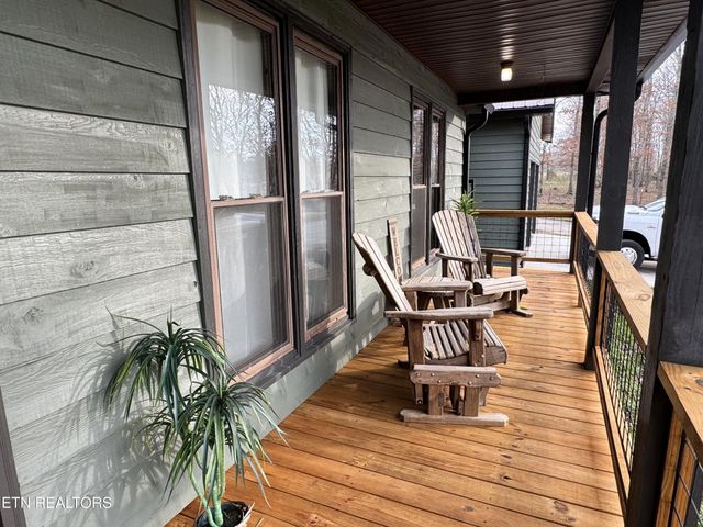 5519 S York Hwy, Grimsley, TN 38565