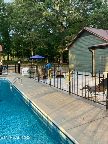 5519 S York Hwy, Grimsley, TN 38565