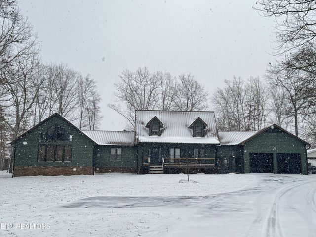 5519 S York Hwy, Grimsley, TN 38565