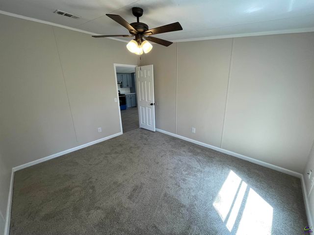 105 Senimor Court, Perry, GA 31069
