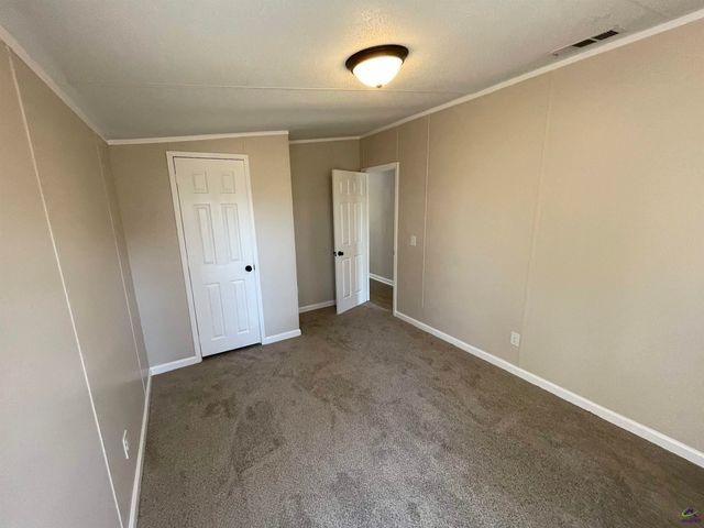 105 Senimor Court, Perry, GA 31069
