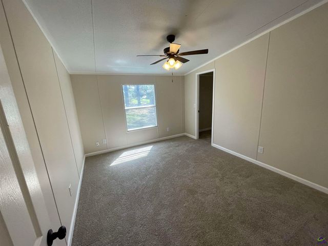 105 Senimor Court, Perry, GA 31069
