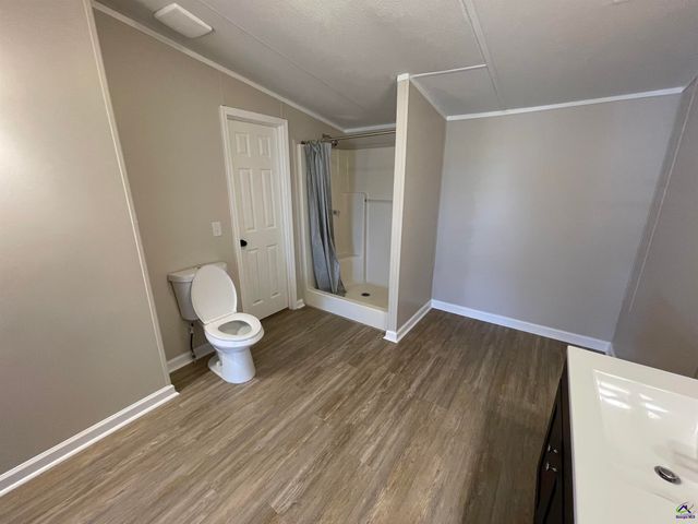 105 Senimor Court, Perry, GA 31069