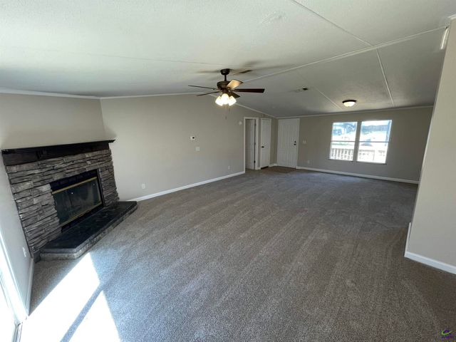 105 Senimor Court, Perry, GA 31069