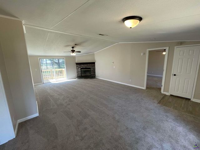 105 Senimor Court, Perry, GA 31069