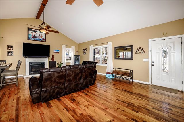 187 Lakeview Drive, Eureka Springs, AR 72631