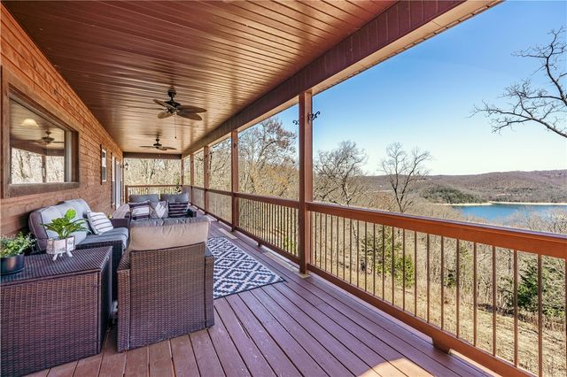 187 Lakeview Drive, Eureka Springs, AR 72631