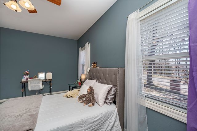 187 Lakeview Drive, Eureka Springs, AR 72631