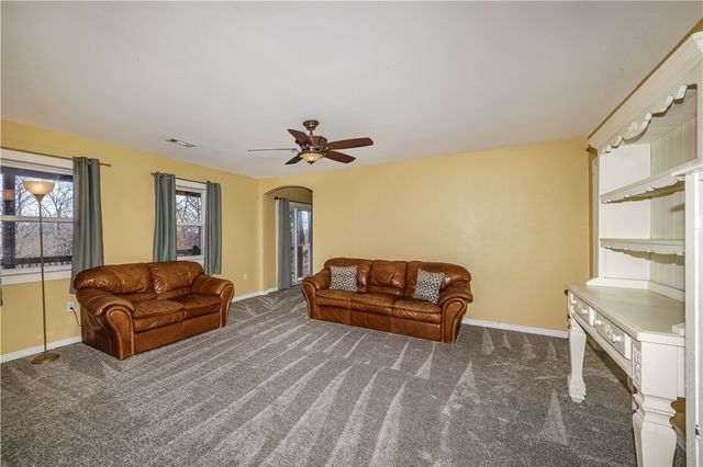 187 Lakeview Drive, Eureka Springs, AR 72631