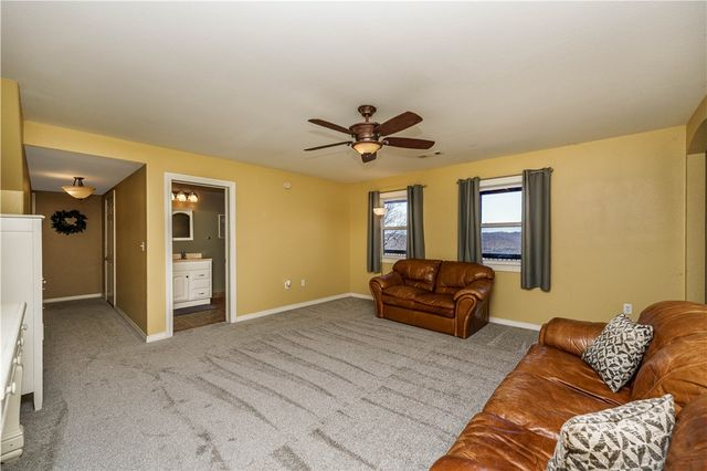 187 Lakeview Drive, Eureka Springs, AR 72631