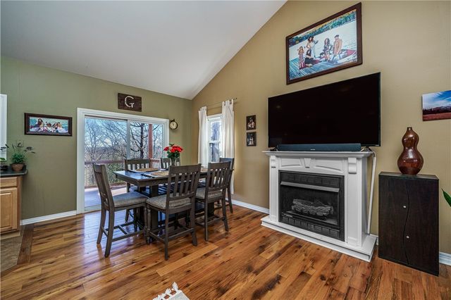 187 Lakeview Drive, Eureka Springs, AR 72631