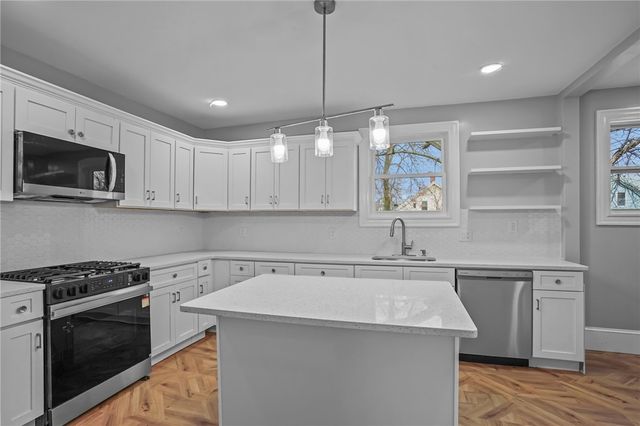 141 Briggs Street, Providence, RI 02905