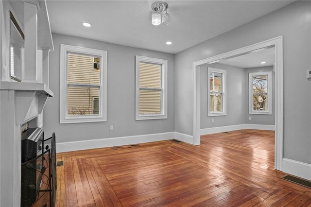 141 Briggs Street, Providence, RI 02905