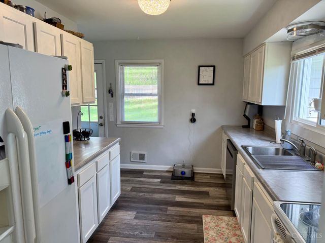 2241 Hamilton Cleves Road, Hamilton, OH 45013
