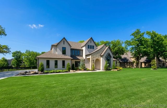 17765 E Red Hawk Road, Owasso, OK 74055