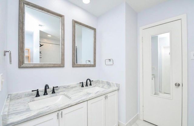 615 Kipling Street 9, Houston, TX 77006