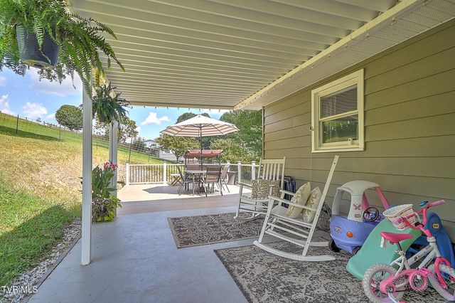 6814 Gate City Highway, Bristol, VA 24202