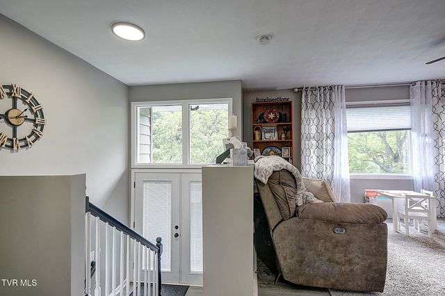 6814 Gate City Highway, Bristol, VA 24202